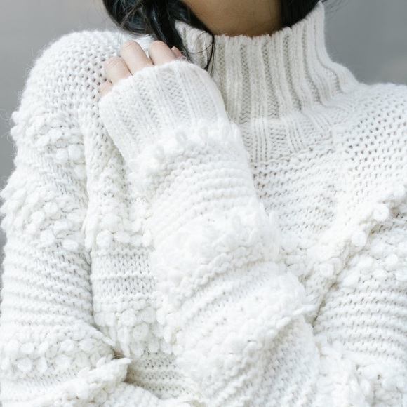 Lou & Grey Sweaters - Lou & Grey • Snowbird Sweater
